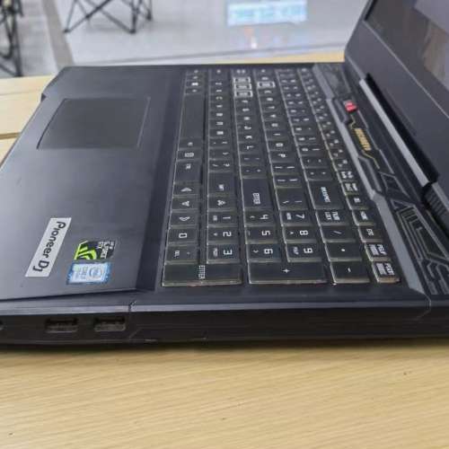 高端遊戲本 i7 7700 16G 記憶體➕2TB SSD固態硬， 4g獨顯 80多萬魯大師 功能硬件完...