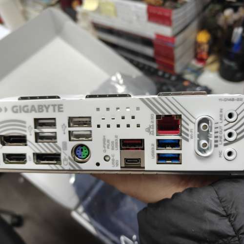 Gigabyte B850M EAGLE WIFI6 ICE