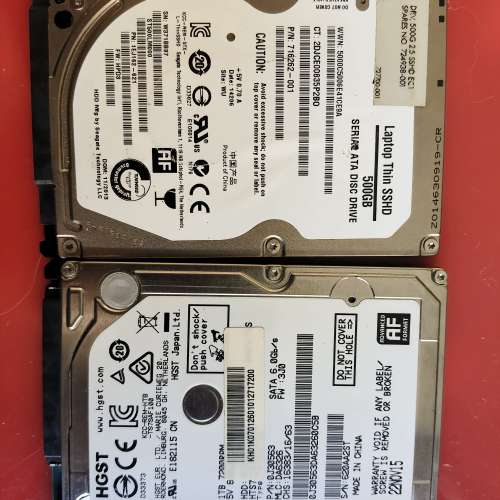 有問题2.5寸硬盘 x 2 (1T + 500G)