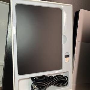 電腦觸控板-滑鼠 （有盒，98新，用過一個月）