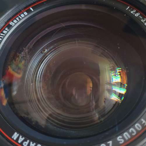 放逾90%新威達1系列 28-105mm 2.8-4只前置鏡片有抺鏡痕跡甩了少少COATING無影响照片...