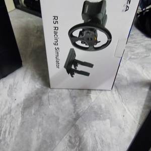 99% 新 Moza R5 赛車軚盤連架