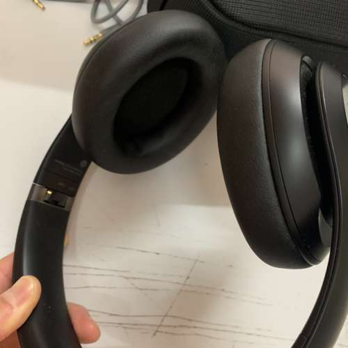 99%New Beats Studio Pro Wireless Headphones Black 保到1-2-2026