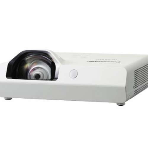Panasonic 樂聲 短焦距投影機 PT-TW350