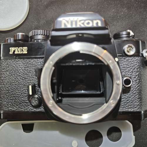 nikon FM2 尼康 膠片機 菲林機 film Camera  後期版 功能正常 測光正常 視窗有少許...