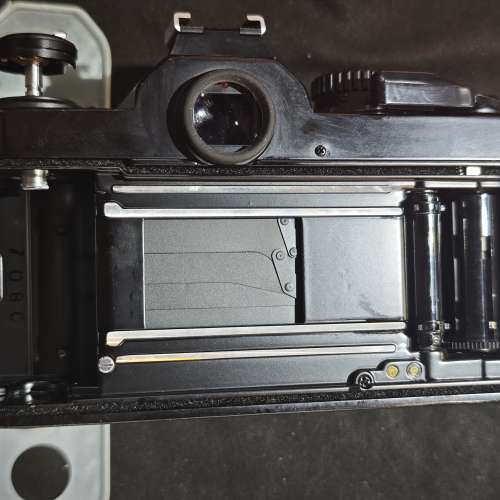 nikon FM2 尼康 膠片機 菲林機 film Camera  後期版 功能正常 測光正常 視窗有少許...