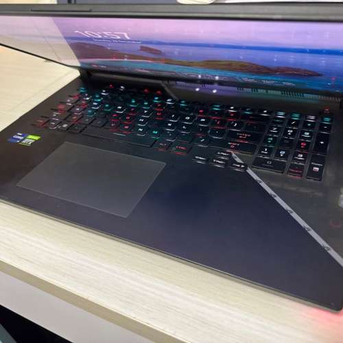 Asus ROG Strix SCAR 17 SE (2022) - i9-12950HX and RTX 3070Ti