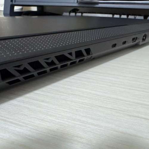 Asus ROG Strix SCAR 17 SE (2022) - i9-12950HX and RTX 3070Ti