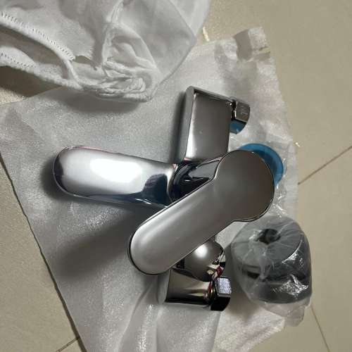 全新冷熱水混合龍頭