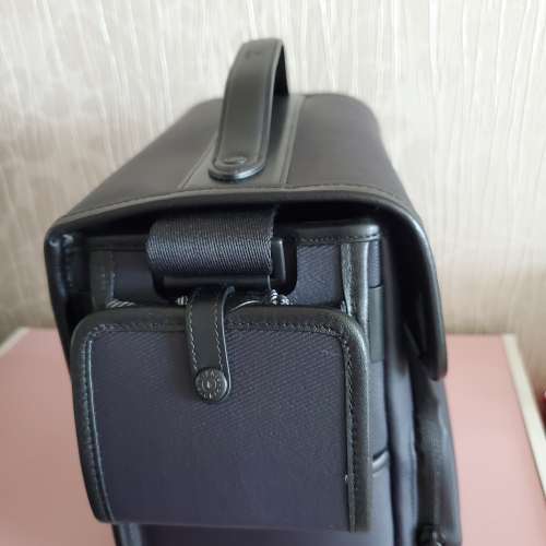 Dignis Radix Multipurpose Camera Case Navy Colour海軍藍多功能相機袋
