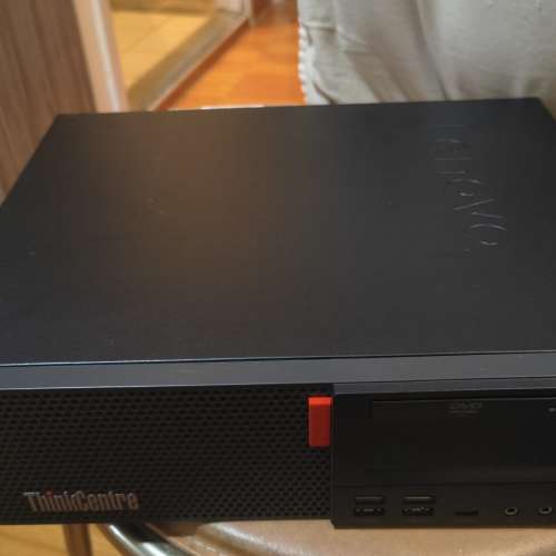 Lenovo ThinkCentre M720s 主機 i7-8700 8G Ram 240G SSD 正版Windows11 Pro