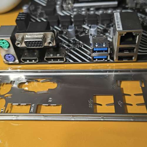 10代、11代 H510M-E Micro ATX主板 ((正版Window11Pro啟動碼)) Socket 1200