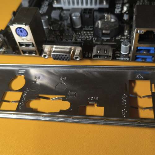 ITX主版 BIOSTAR J4125NHU (DDR4) ((正版Window11 Home))內建四核心CPU