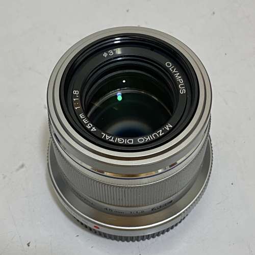 已售 - Olympus M43 鏡 45 mm f1.8