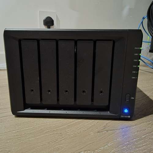 Synology DS1520+ NAS