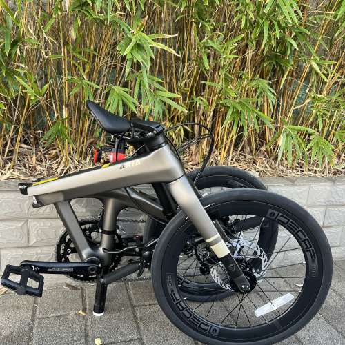 (全新消光黑藍色, 黑紅色 廠商都有貨啦) 全新款油剎 JAVA ARIA 18S ALTUS M2000變...