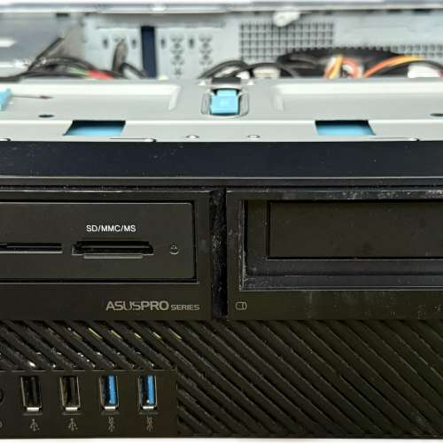 Asus 8代主機ssd 全原裝，全原廠 wifi hdmi DVI VGA 即買即用機 windows 11