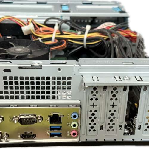 Asus 8代主機ssd 全原裝，全原廠 wifi hdmi DVI VGA 即買即用機 windows 11