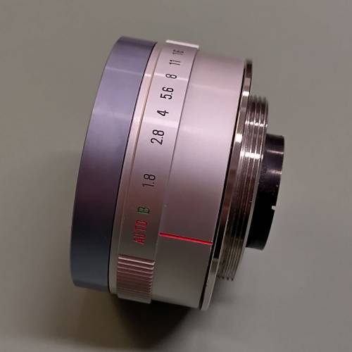 Yashica Yashinon 4.5cm f1.8