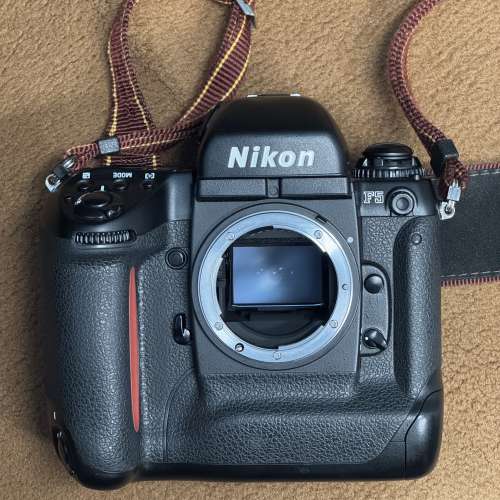 Nikon F5 w/ MF28 + Nikon AF 28mm f1.4D