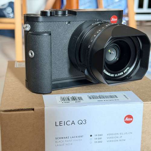 Leica Q3 28mm連原廠無線充電Handgrip