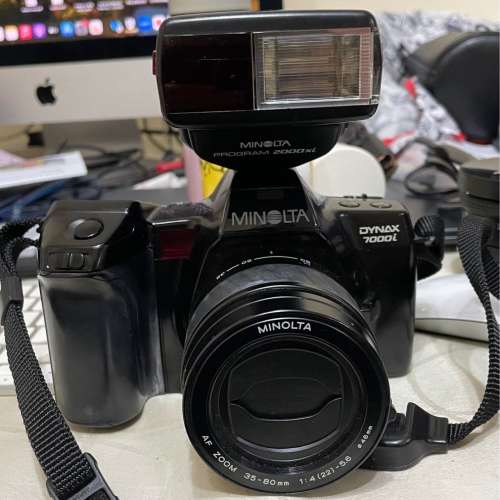 Minolta 7000i with 35-80mm and original flash