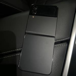 （真盤）三星samsung z filp 4 黑色 香港行9成9新 512Gb 摺機