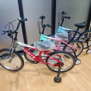 全新14/16/18寸紅色童車 $350 (送 紅尾燈 ) 九龍灣交收