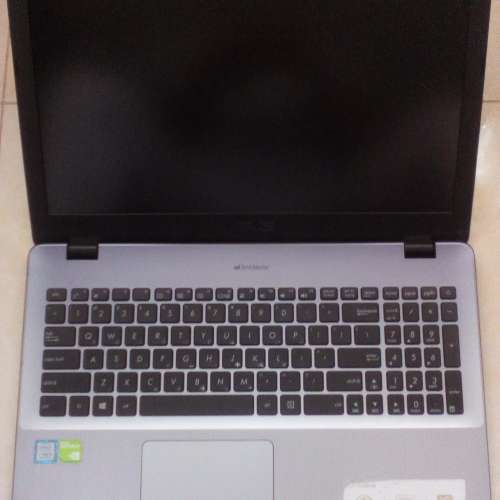 Asus X542U/15.6&rdquo;LED/i5-8250U 1.60GHz/8GB DDR4 2400 RAM / 240GB SATA SSD / 85...