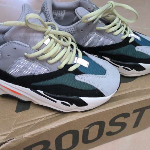 全新 Yeezy 700男女款 40碼25cm