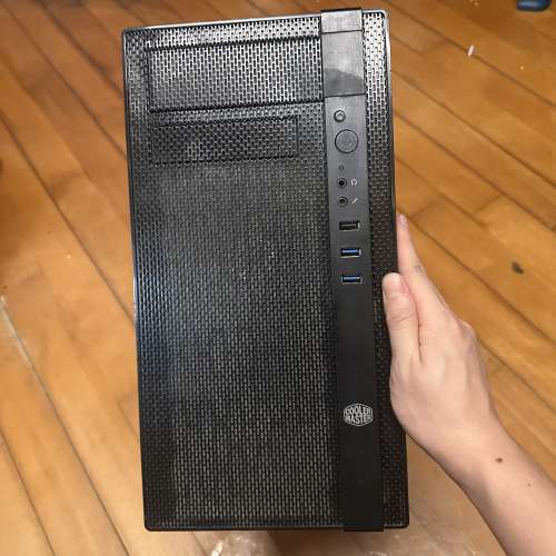Cooler Master 電腦機箱 連b460m msi mortar(當壞)