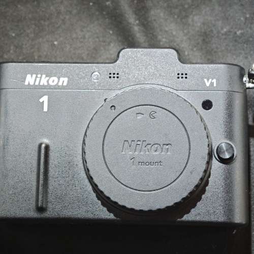 nikon V1 尼康 冇盒冇單冇保 跟1電一充連肩帶 功能正常 95%new