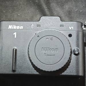 nikon V1 尼康 冇盒冇單冇保 跟1電一充連肩帶 功能正常 95%new