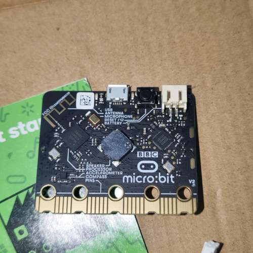 BBC micro:bit V2主板 + 配件