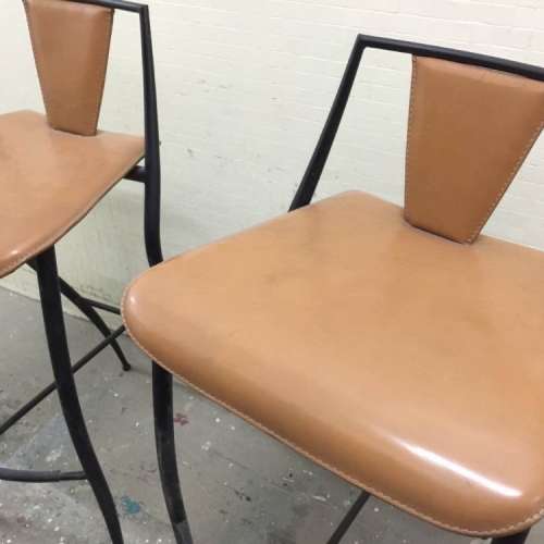 皮高櫈 leather High chair --$1600/2張