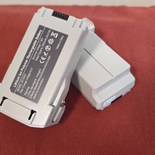 Mini3 pro 長續電池x2 ( 剩餘配件 ) 有意就平讓