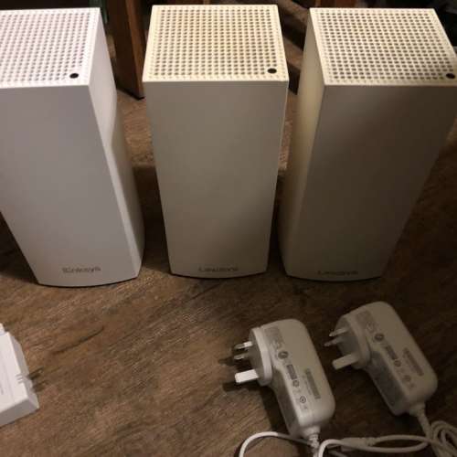 Linksys MX4200 三頻路由器 (已上Openwrt)