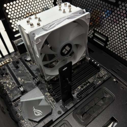 主機板 m-ATX ASUS ROG STRIX Z370-G GAMING (WI-FI AC) with 處理器 i5-8600 CPU連...