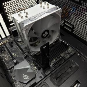 主機板 m-ATX ASUS ROG STRIX Z370-G GAMING (WI-FI AC) with 處理器 i5-8600 CPU連...