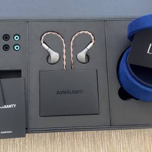 Astell&Kern LUNA 平板單元耳機