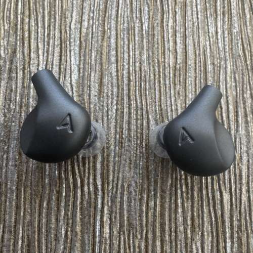 Astell&Kern LUNA 平板單元耳機