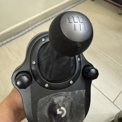 9成新 Logitech G923 軚盤連腳踏 + Shifter (棍波) 全套即玩