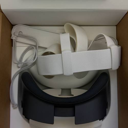 Meta Quest 3 512GB + Elite Strap + Kiwi H4 Battery Strap Quest3
