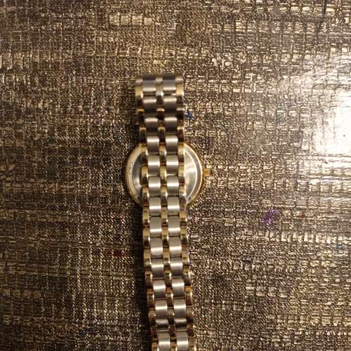 Bulova lady quartz watch.24mm size.watch only