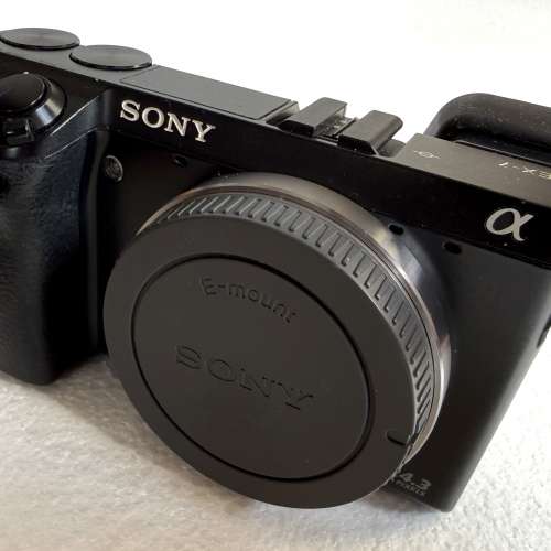 Sony NEX-7 Mirrorless (Camera Body only)