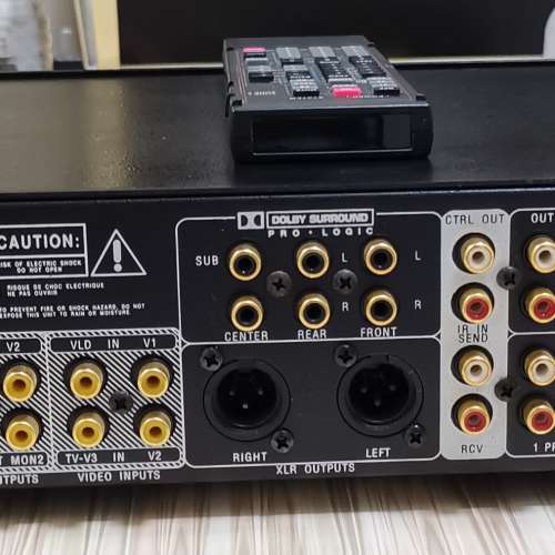 B & K Components . LTD AVP1000 Preamp.