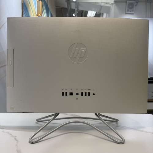 [觸屏一體機] HP All-in-One 24 (8代4核 i5 / 23.8" Touch 全高清 / Win 11 / 永久...