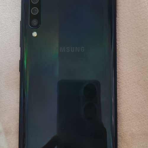 99新samsung A70超勁電量6十128雙卡香港行貨淨機備用及主機都冇問題一切正常九龍灣...