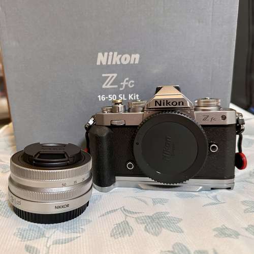 Nikon Zfc kit set 16-50 lens 銀色. HK$3800