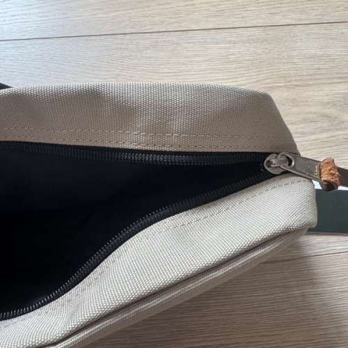 全新 Gregory 灰色斜孭袋